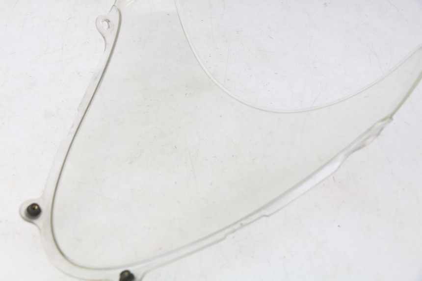 photo de Parabrezza SUZUKI SV S 650 (1999 - 2002) - Primo piano tecnico