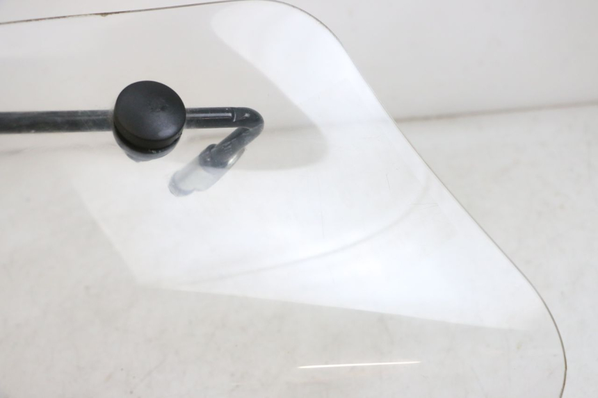 photo de Parabrezza BEELINE VELOCE 4T 50 (2011 - 2020) - Altra angolazione