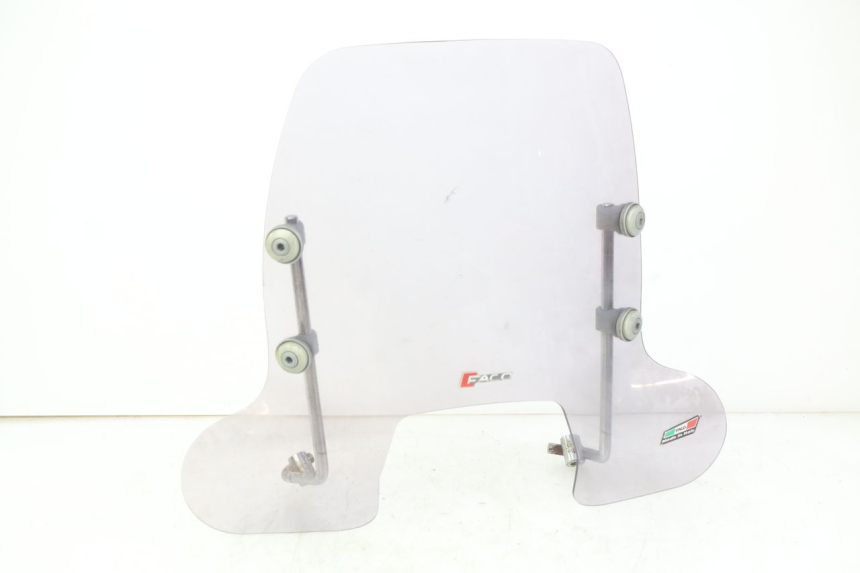 photo de PARABREZZA PIAGGIO VESPA SPRINT 2T 50 (2014 - 2018) - Vista principale