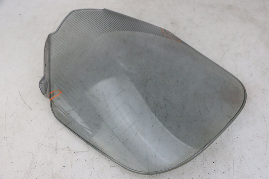 photo de PARABREZZA YAMAHA X-MAX XMAX ABS 250 (2010 - 2012) - Stato della superficie e materiale