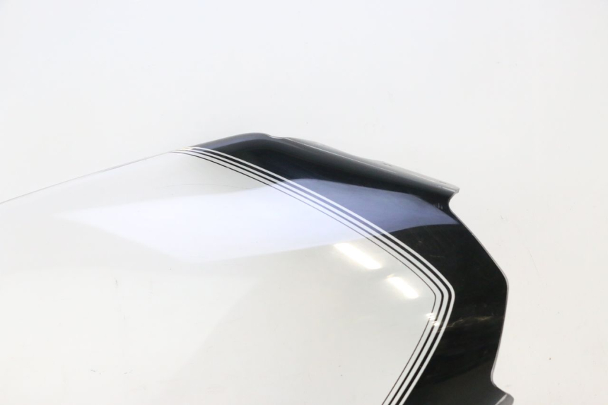 photo de PARABREZZA YAMAHA X-MAX XMAX 125 (2010 - 2013) - Primo piano tecnico