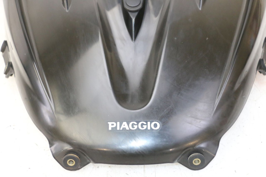 photo de PARABREZZA PIAGGIO X9 EVOLUTION 125 (2003 - 2007) - Caratteristiche distintive