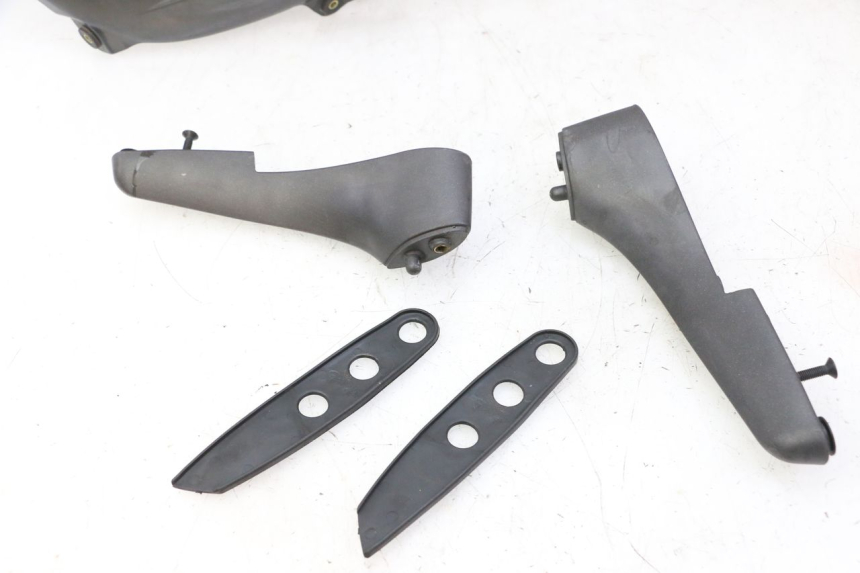 photo de PARABREZZA PIAGGIO X9 EVOLUTION 125 (2003 - 2007) - Vista d'insieme del prodotto