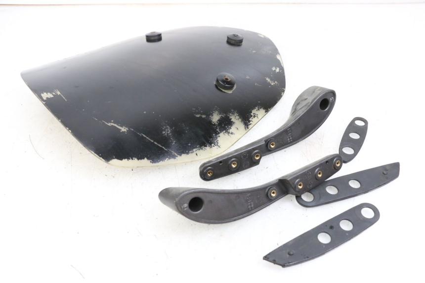 photo de PARABREZZA PIAGGIO X9 125 (2000 - 2003) - Vista d'insieme del prodotto