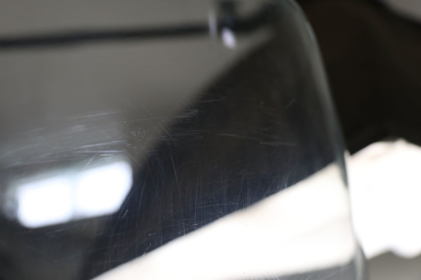 photo de PARABREZZA HONDA XLV VARADERO 125 (2000 - 2006) - Zoom sullo stato d'uso