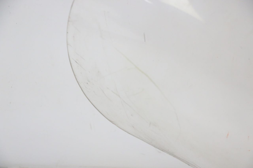 photo de PARABREZZA YAMAHA YP MAJESTY 125 (1998 - 2001) - Ispezione visiva dettagliata