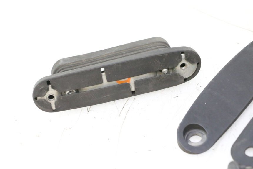 photo de PARABREZZA YAMAHA YP MAJESTY 125 (1998 - 2001) - Altra angolazione