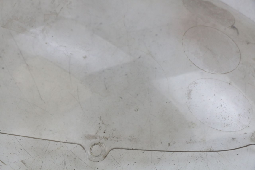 photo de PARE BRISE YAMAHA YZF R THUNDERCAT 600 (1996 - 2003) - Primo piano tecnico