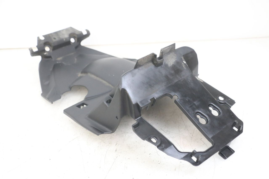 photo de PASSARUOTA POSTERIORE YAMAHA AEROX 2T 50 (2013 - 2017) - Primo piano tecnico