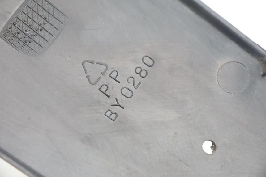 photo de SOTTOSELLA PARASPRUZZI MBK DAKOTA 50 (2003 - 2008) - Stato della superficie e materiale