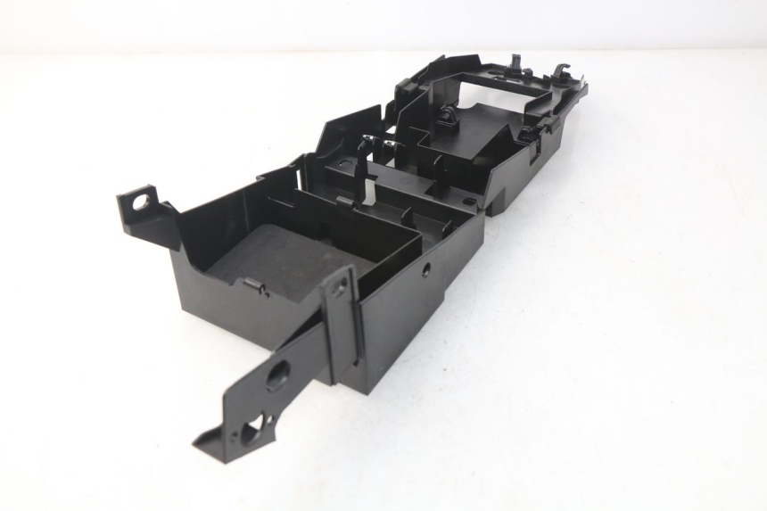 photo de Passaruota posteriore YAMAHA FZ8 800 (2010 - 2016) - Primo piano tecnico