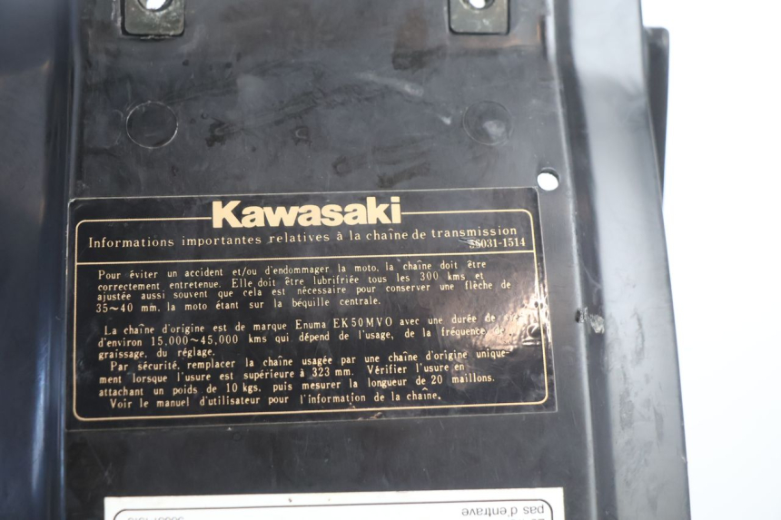 photo de SOTTOSELLA PARASPRUZZI KAWASAKI GPX F ZX750F 750 (1986 - 1990) - Stato della superficie e materiale
