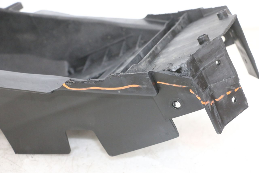 photo de SOTTOSELLA PARASPRUZZI SUZUKI GSF N BANDIT 600 (1996 - 1999) - Zoom sullo stato d'uso