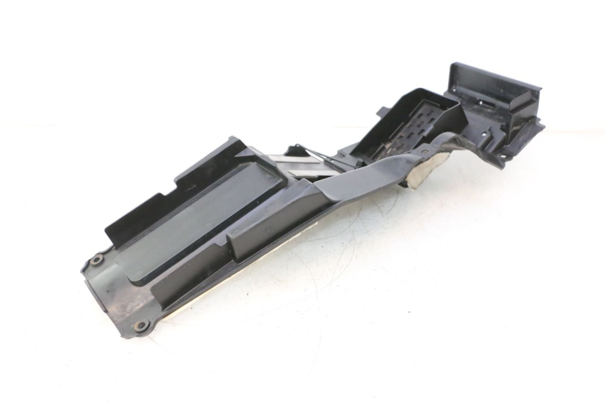 photo de SOTTOSELLA PARASPRUZZI SUZUKI GSR 600 (2005 - 2012) - Primo piano tecnico