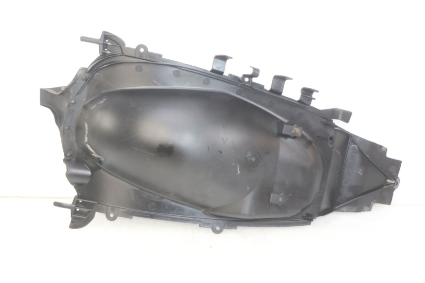 photo de PASSAGGIO RUOTA POSTERIORE YAMAHA HW XENTER 125 (2011 - 2017) - Altra angolazione