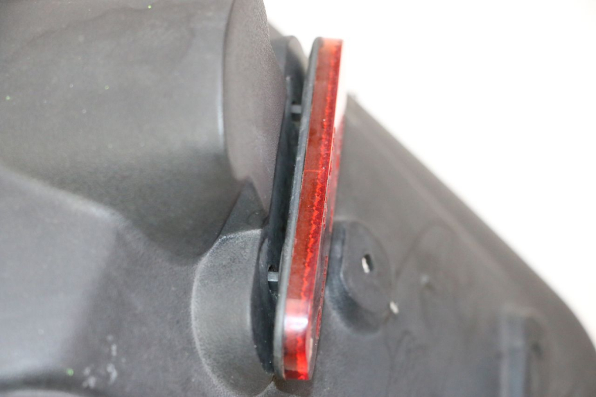 photo de PASSARUOTA POSTERIORE PEUGEOT KISBEE 2T 50 (2010 - 2017) - Dettagli dei punti di fissaggio