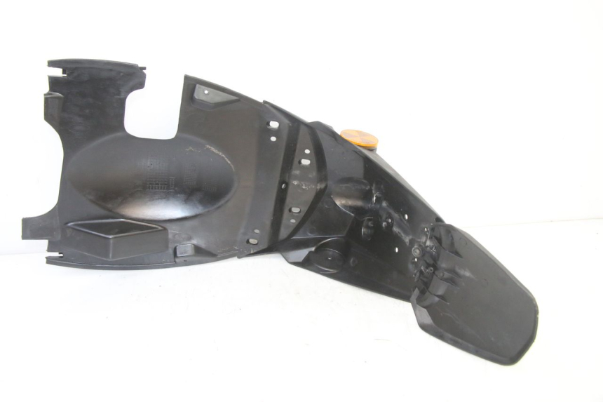 photo de PASSARUOTA POSTERIORE PEUGEOT KISBEE 4T 50 (2018 - 2022) - Dettagli dei punti di fissaggio