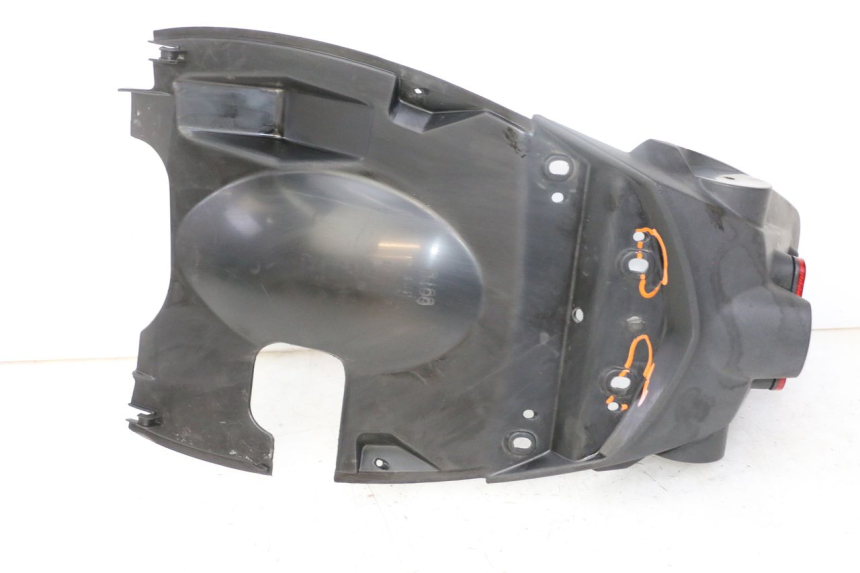 photo de PASSARUOTA POSTERIORE PEUGEOT KISBEE 4T 50 (2018 - 2022) - Primo piano tecnico