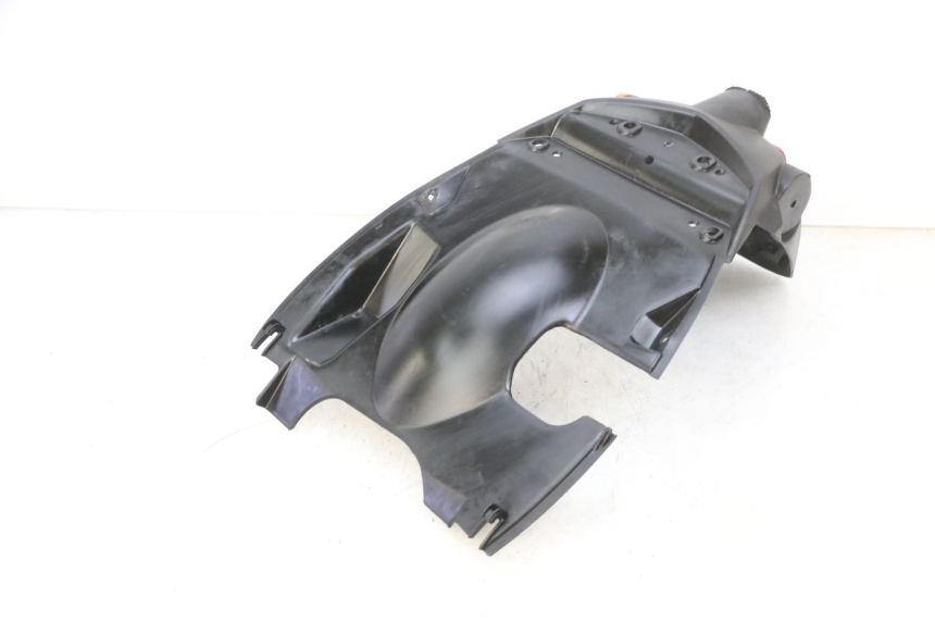 photo de PASSARUOTA POSTERIORE PEUGEOT KISBEE 4T 50 (2018 - 2022) - Primo piano tecnico