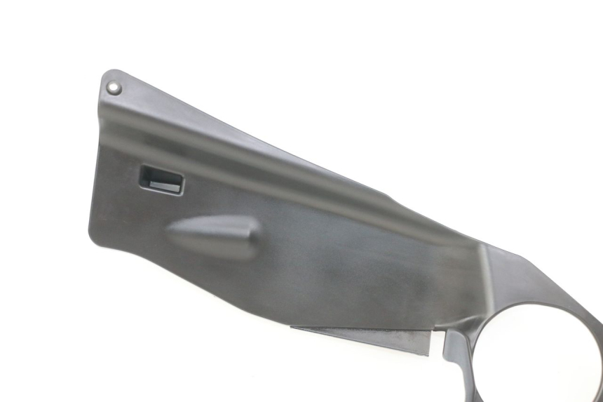 photo de PASSARUOTA POSTERIORE KYMCO X-TOWN XTOWN 125 (2016 - 2021) - Dettagli dei punti di fissaggio