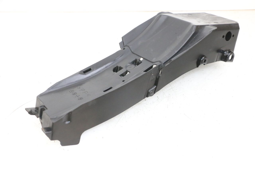 photo de SOTTOSELLA PARASPRUZZI YAMAHA MT-07 MT07 ABS 700 (2018 - 2020) - Dettagli dei punti di fissaggio