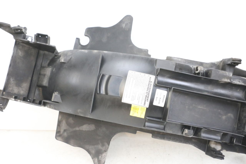 photo de PASSARUOTA POSTERIORE HONDA NTV DEAUVILLE 650 (1998 - 2001) - Caratteristiche distintive