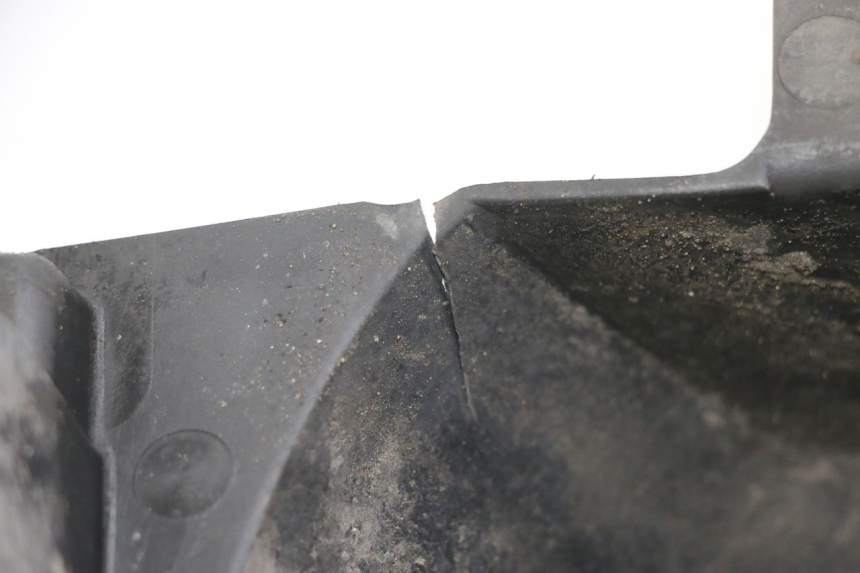 photo de PASSARUOTA POSTERIORE HONDA NTV DEAUVILLE 650 (1998 - 2001) - Primo piano tecnico