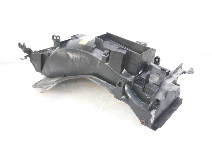 photo de PASSARUOTA POSTERIORE HONDA NTV DEAUVILLE 650 (1998 - 2001) - Dettagli dei punti di fissaggio