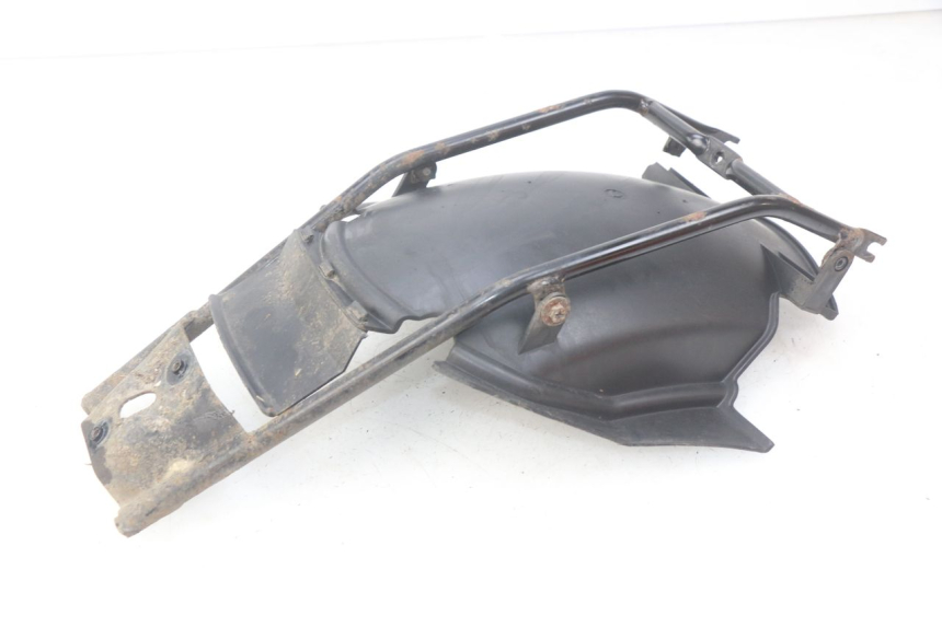 photo de PASSAGGIO RUOTA POSTERIORE KYMCO PEOPLE 250 (2004 - 2008) - Altra angolazione