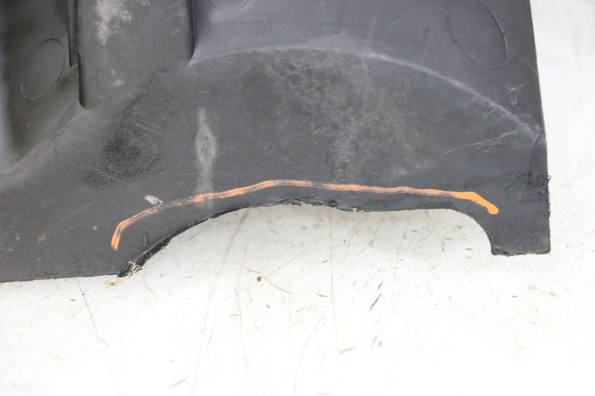 photo de PASSARUOTA POSTERIORE PEUGEOT TKR TREKKER FURIOUS 50 (2005 - 2014) - Primo piano tecnico