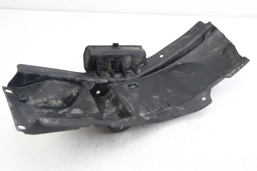 photo de PASSARUOTA POSTERIORE HYOSUNG RT KARION 125 (2003 - 2007) - Dettagli dei punti di fissaggio