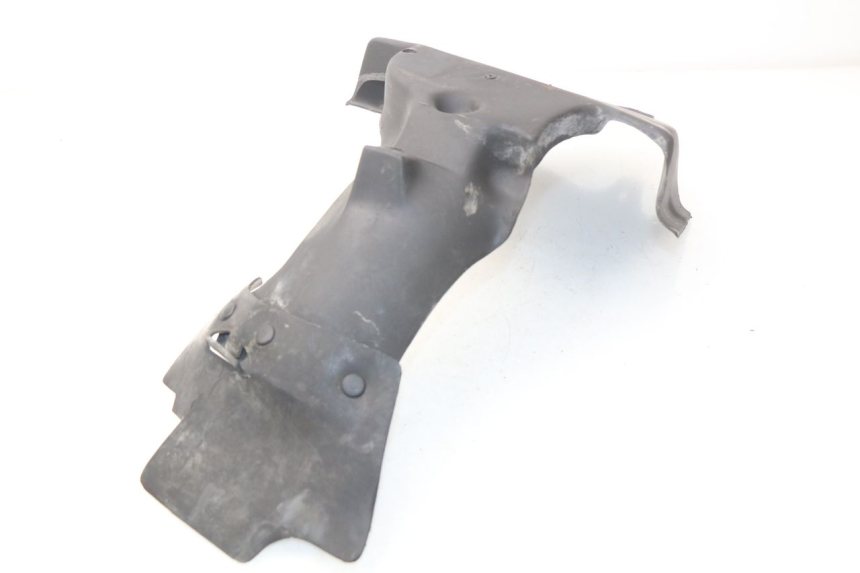 photo de Passaruota posteriore APRILIA SCARABEO GT 125 (1999 - 2007) - Zoom sullo stato d'uso