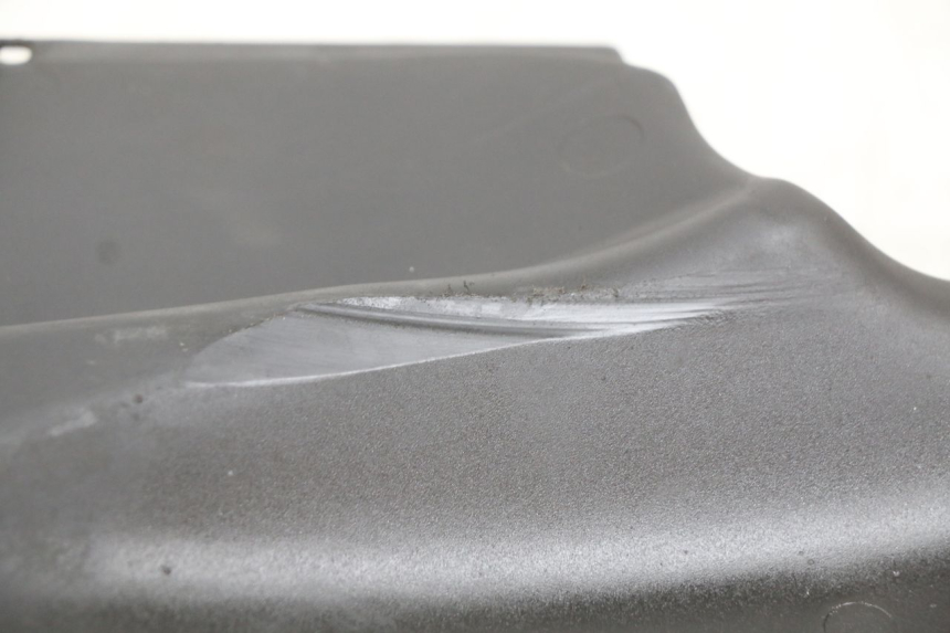 photo de PASSARUOTA POSTERIORE APRILIA SCARABEO LIGHT 125 (2007 - 2011) - Dettaglio del componente