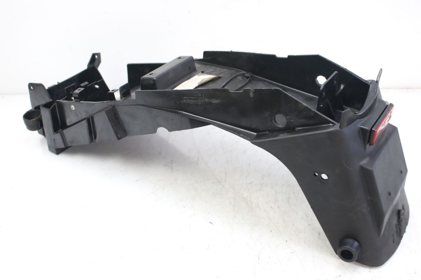 photo de PASSARUOTA POSTERIORE TRIUMPH SPRINT ST 955 (1999 - 2001) - Dettagli dei punti di fissaggio