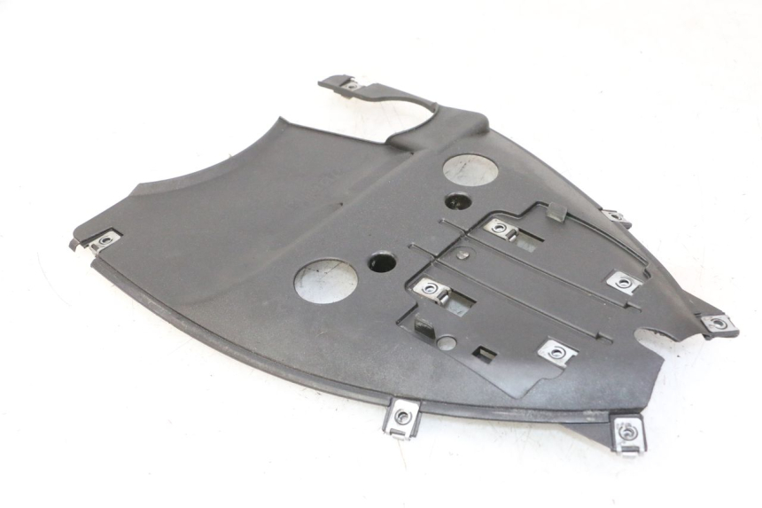 photo de PASSARUOTA POSTERIORE APRILIA SR R 2T LC 50 (2018 - 2021) - Primo piano tecnico