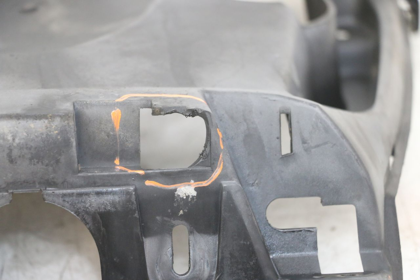 photo de PASSARUOTA POSTERIORE MBK STUNT NAKED 50 (2004 - 2018) - Dettagli dei punti di fissaggio