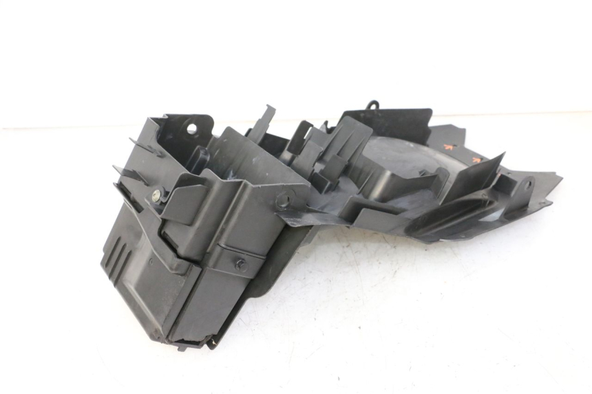 photo de SOTTOSELLA PARASPRUZZI SUZUKI SV S 650 (2003 - 2009) - Marcature e riferimenti originali