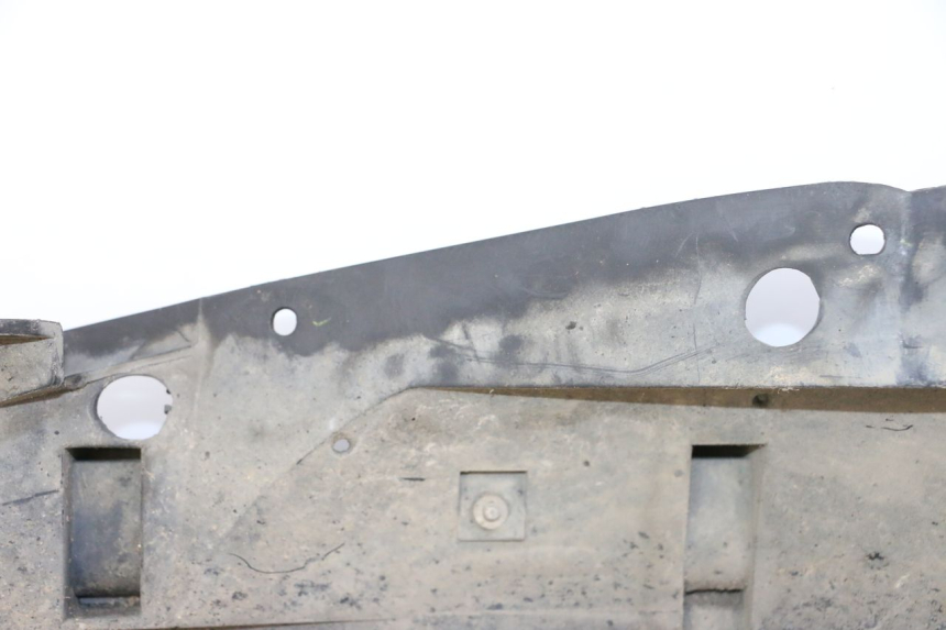 photo de Passaruota posteriore YAMAHA TDM ABS 900 (2002 - 2014) - Primo piano tecnico