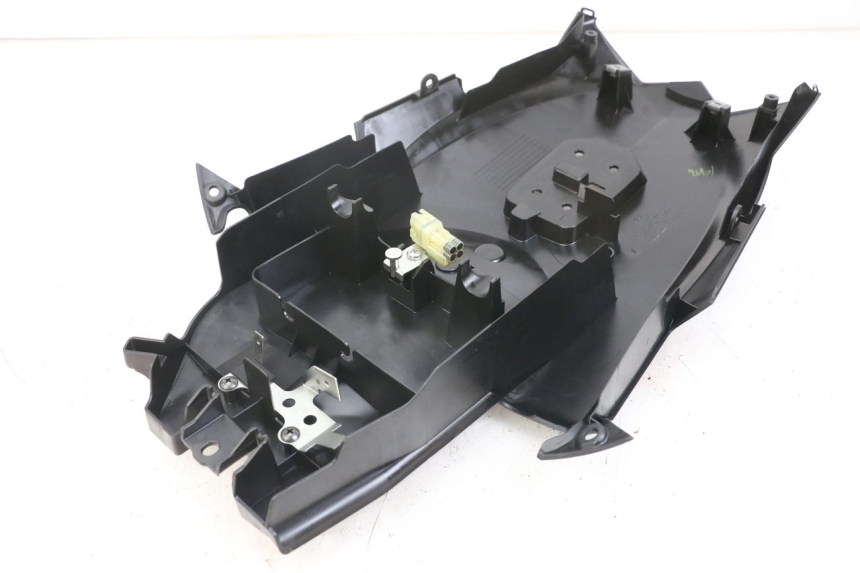 photo de PASSARUOTA POSTERIORE KAWASAKI VERSYS ABS 650 (2015 - 2018) - Primo piano tecnico