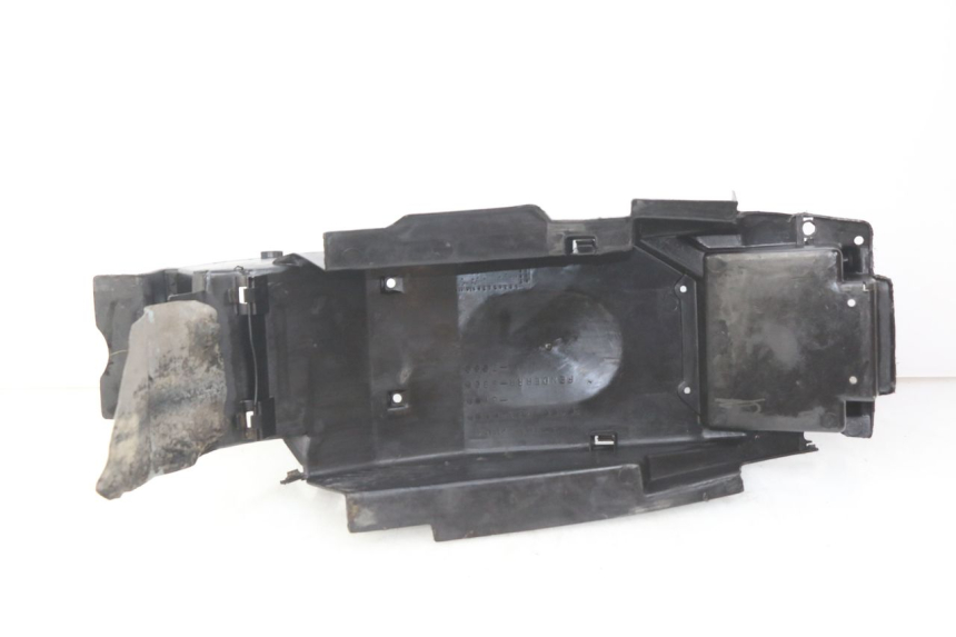 photo de PASSARUOTA POSTERIORE HONDA VFR FI RC46 800 (1998 - 2001) - Altra angolazione