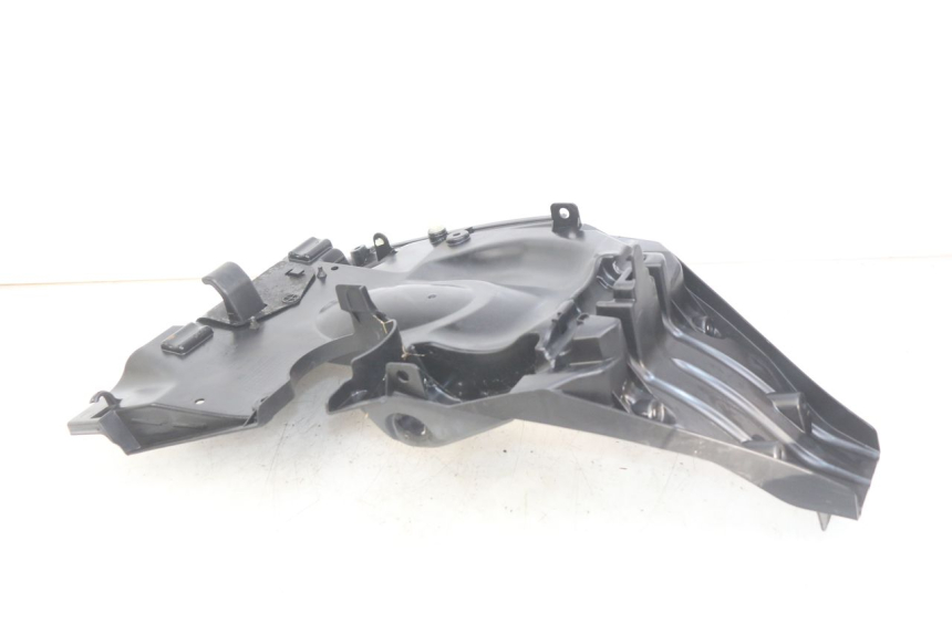 photo de PASSARUOTA POSTERIORE HONDA VISION NSC R 50 (2013 - 2015) - Primo piano tecnico