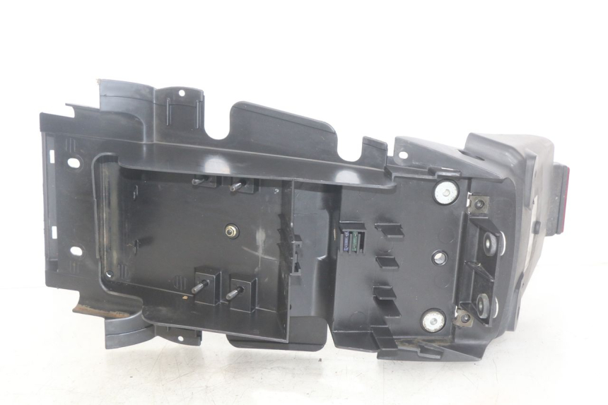 photo de PASSARUOTA POSTERIORE DAELIM VJ ROADWIN FI 125 (2008 - 2017) - Zoom sullo stato d'uso