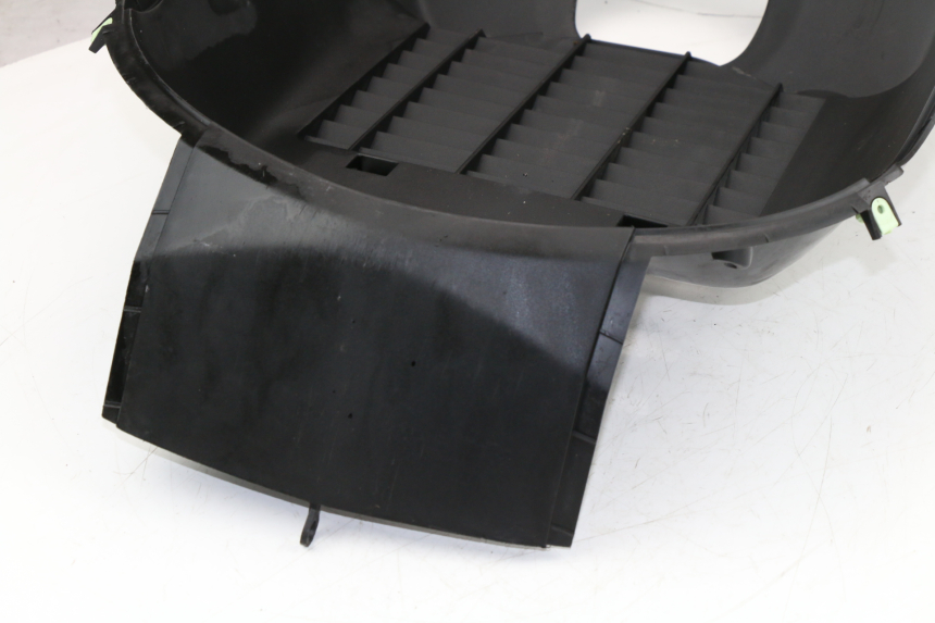 photo de Passaruota anteriore PEUGEOT SATELIS COMPRESSOR K15 125 (2006 - 2009) - Focus sulla struttura