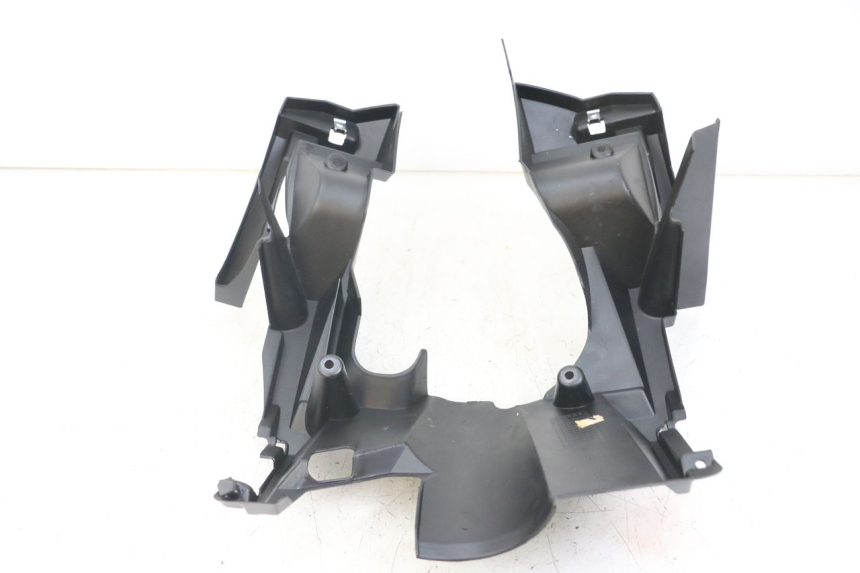 photo de PASSARUOTA ANTERIORE YAMAHA AEROX 2T 50 (2013 - 2017) - Stato della superficie e materiale