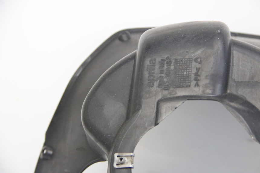 photo de PASSARUOTA ANTERIORE APRILIA ATLANTIC 500 (2002 - 2003) - Altra vista dell'articolo