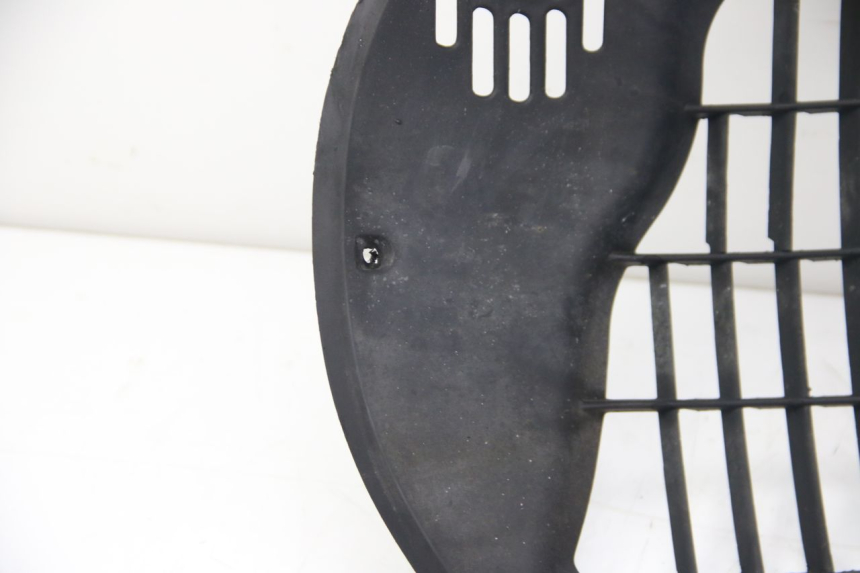 photo de PASSARUOTA ANTERIORE APRILIA ATLANTIC 500 (2002 - 2003) - Caratteristiche distintive