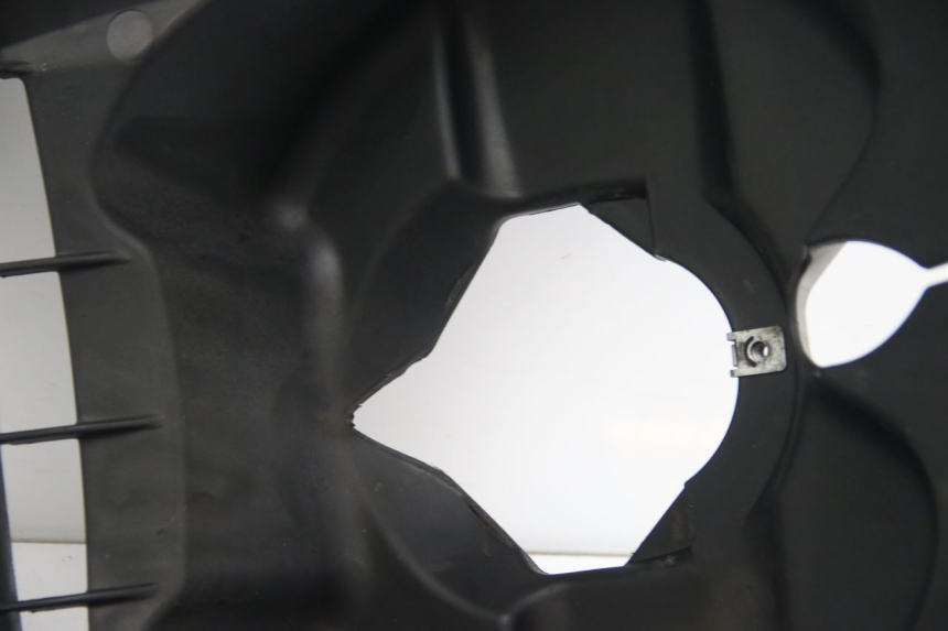 photo de PASSARUOTA ANTERIORE APRILIA ATLANTIC 500 (2002 - 2003) - Ispezione visiva dettagliata