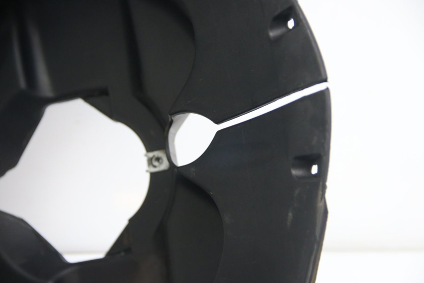 photo de PASSARUOTA ANTERIORE APRILIA ATLANTIC 500 (2002 - 2003) - Focus sulla struttura