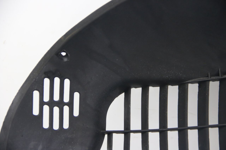 photo de PASSARUOTA ANTERIORE APRILIA ATLANTIC 500 (2002 - 2003) - Panoramica del profilo