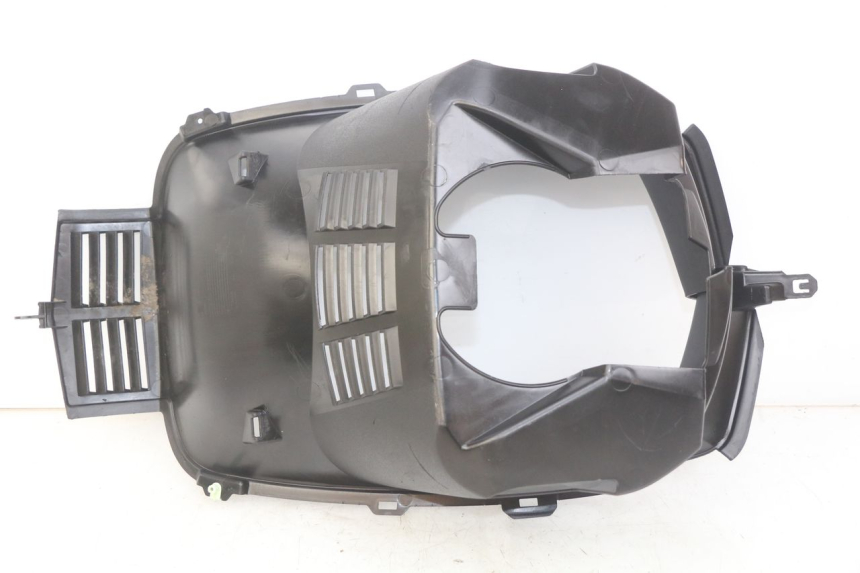 photo de PASSARUOTA ANTERIORE PEUGEOT CITYSTAR AIR 125 (2014 - 2017) - Dettaglio del componente